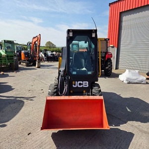 Mini-chargeuse compacte JCB Premium - Moteur diesel d'occasion d'origine 49 CV, boîte de vitesses, pompe, moteur PLC, haute efficacité, 2000 kg, garantie 1 an - Product Image 3