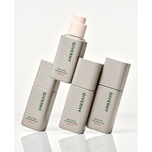 Base de Maquillaje Líquida Mate Acwell Giverny de Ajuste Ceñido con Control de Grasa - Product Image 1