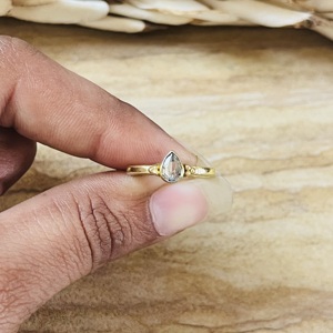 Modern Style <b>Quartz</b> <b>Rings</b> Dainty Brass <b>Ring</b> For Women 18k Gold Plated Boho Teardrop Minimalist Band <b>Ring</b> For Wholesale/OEM/ODM - Product Image 5