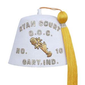 Chapeau Fez Maçonnique Sur Mesure pour Maître Maçon, Modèle RYAN COURT avec Pompon Doré, Régalia Maçonnique, Casquette Shriner – Promotion sur les Chapeaux Fez Sur Mesure - Product Image 1