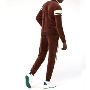 Conjunto Deportivo de Invierno para Hombre, Chaqueta con Cierre y Pantalones Jogger de Terciopelo, Fabricación Personalizada al por Mayor, Ropa Deportiva Casual Premium - Product Image 2