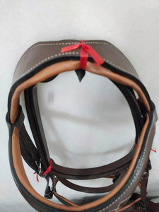 Équipement équestre sur mesure en cuir véritable, cousu fantaisie, pour bridons de polo, rênes et tourières anglaises, offrant un confort élevé, prix de gros - Product Image 3