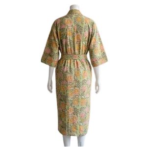 Meilleur prix Robe kimono en coton à imprimé floral pour femmes Col en V Manches trois quarts Longueur genoux Vêtement décontracté Saison printemps - Product Image 3