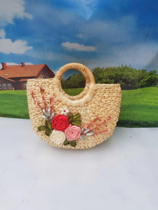 กระเป๋าคลัทช์สานชายหาดแบบขายส่ง เป็นมิตรกับสิ่งแวดล้อม พร้อมซิปปิด ตกแต่งด้วยเลื่อมและงานปัก - Product Image 4