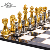 Jeu d'échecs de luxe pliable en laiton avec pièces en métal argenté martelé, plateau à carreaux, jeu de stratégie éducatif pour enfants