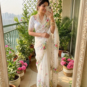 ผ้าซิลค์สีน้ำตาลแบบทีบี้ ดีไซน์อินเดียสุดพิเศษ พร้อมเสื้อปักลายแฟนซี สำหรับงานปาร์ตี้ งานแต่งงาน งานเทศกาล ชุดพื้นเมืองสำหรับผู้หญิง - Product Image 1