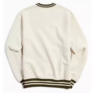 Sweat-shirt à col roulé pour homme en coton 100% tricoté, écologique, avec logo personnalisé, blocs de couleur et broderie en polaire - Product Image 2