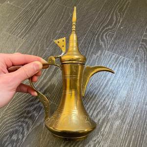 Middle Eastern Metal Coffee Pot With Long Spout And Lid For <b>Tea</b> Drinking Durable Design - Product Image 6