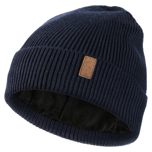 Bonnet en tricot chaud et confortable pour hommes et femmes, idéal pour les voyages d'hiver, la randonnée, le camping et les tenues décontractées au quotidien - Product Image 2
