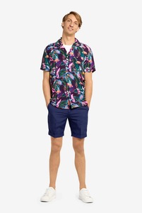 เสื้อเชิ้ตฮาวายพิมพ์ลายดอกไม้สีสันสดใสสำหรับผู้ชาย แขนสั้น สวมใส่สบายๆ เหมาะสำหรับวันหยุดฤดูร้อน ทำจากผ้าฝ้าย - Product Image 4