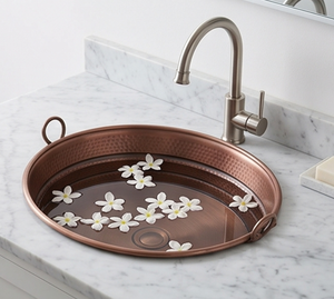 Évier artisanal vintage en cuivre avec poignées, bassin métallique, surface polie, bol décoratif, élégant pour la maison et la cuisine - Product Image 2