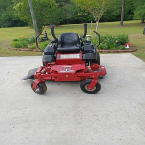 Tondeuse à gazon moderne Ferris pour l'entretien professionnel des pelouses avec des performances de coupe efficaces et des composants durables - Product Image 4