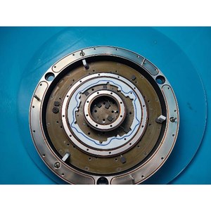 Conjunto ESC Lam Research 839-017892-005 Usado Como Está, Piezas de Equipos de Semiconductores Legacy - Product Image 3