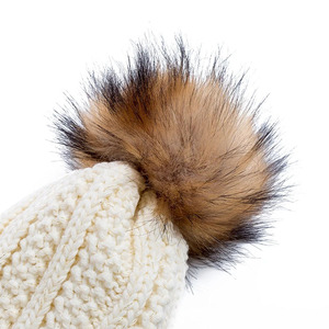 Bonnet en laine mélangée de qualité supérieure, doux au toucher, chaud, uni, tricoté, pour l'hiver, en vente - Product Image 4