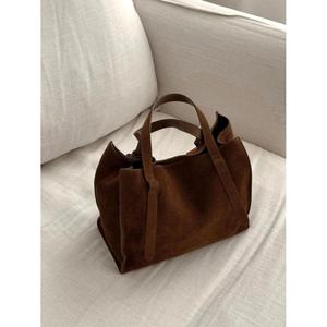 Bolsos de Cuero Genuino a Precio Accesible, Bolsos de Primera Calidad en Venta, Accesorios para Mujer Hechos en India - Product Image 6