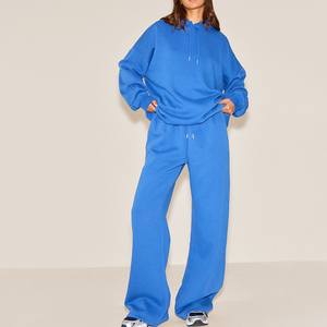 Ensemble de survêtement à capuche pour femmes, couleur unie, manches longues, coupe ample avec poches latérales, fermeture à cordon, vêtements décontractés d'automne - Product Image 1