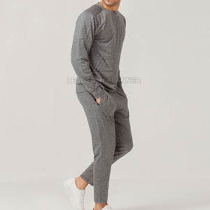 ชุดวอร์มสำหรับผู้ชายสำหรับใช้งานกลางแจ้ง ขนาดและโลโก้สั่งทำได้  รุ่นล่าสุด วัสดุทนทาน - Product Image 4