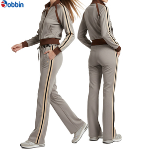 Chándal Deportivo Informal para Mujer, Marca Bobbin, Color Gris, Manga Larga, Rayado, para Otoño, Corte Regular, con Bolsillos Laterales y Cintura Elástica - Product Image 4