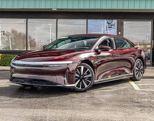 Buena Oferta para LUCID AIR TOURING 2023, Estándar Premium - Product Image 1
