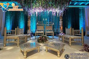 Sillas Mandap Económicas para Bodas del Sur de Asia, Sillas de Madera Tradicionales Sankheda para Bodas, Compre un Juego de Sillas para Novios, Reino Unido - Product Image 3