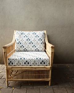 Une chaise luxueuse en rotin, un fauteuil de salon robuste pour le salon. Chaises de jardin - Product Image 4