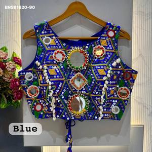 Blusa de seda con lentejuelas y trabajo Kodi con espejos reales, lista para usar, acolchada y con espalda de estilo elegante, proveedor de Surat. - Product Image 5