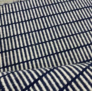 Tapis en laine tissé à la main avec des rayures noires et ivoire |   Tapis en laine tissé plat minimaliste moderne pour la décoration du salon et de la chambre - Product Image 3