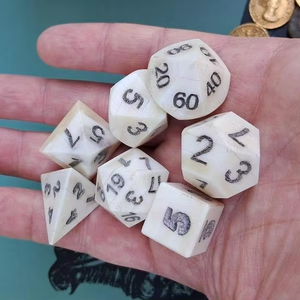 Dados de juego pulidos de hueso natural de estilo moderno y ecológicos para Ludo, Backgammon, Ajedrez y juegos de mesa de PERFECT ENTERPRISES - Product Image 1