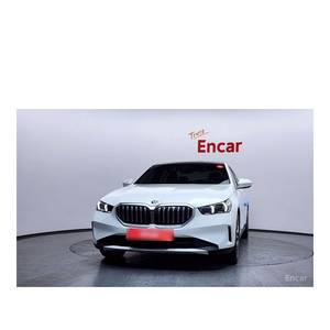 BMW Serie 5 520i 2024, 33,328 km, Caja de Cambios Automática, Asientos de Cuero, Volante a la Izquierda, Cámara Trasera - Product Image 3