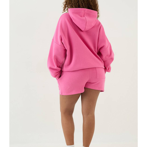 Conjunto de 2 piezas personalizado para fabricantes de ropa: Sudadera con capucha y pantalones cortos de algodón French Terry de corte holgado para mujer, ideal para deportes de verano. - Product Image 3