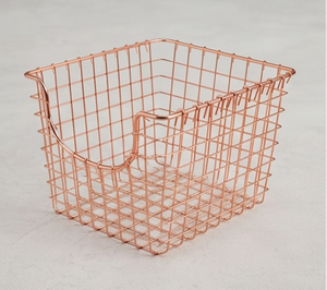 Cesta de Almacenamiento Moderna de Alambre Metálico Rectangular con Asas para Organización Multiusos y Decoración Elegante para el Hogar - Product Image 4