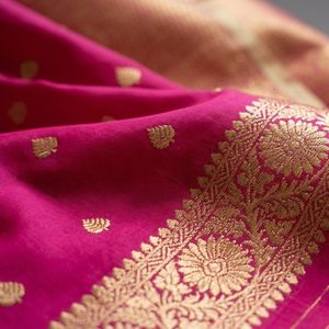 Duppatta de Seda Banarasi, Tela de Satén Elegante para Vestimenta Tradicional India - Product Image 5