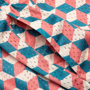 Prima personalizada al por mayor nueva llegada ropa de entrenamiento informal verano ajuste relajado dobladillo dividido estiramiento patrón sólido ropa en blanco - Product Image 2