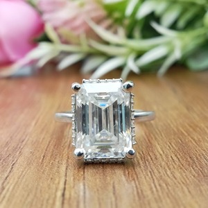 VVS Lab Grown 2.5ct Emerald Cut Moissanite Classic <b>Solitaire</b> Engagement Wedding <b>Ring</b> 925 <b>Silver</b> Rhodium Plated Luxury for Unisex - Product Image 1
