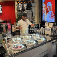 Vitrine à Gelato Pozzetii Galaxy Pro V6 Commerciale Tout-en-un pour Gelato et Yaourt Frais, Machine à Glace en Acier Inoxydable, Facile à Utiliser
