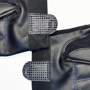 Gants de musculation professionnels bleus et noirs avec rembourrage amélioré de la paume |   Poignée antidérapante de qualité supérieure pour un équipement de musculation ultime - Product Image 6