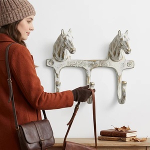 Crochet mural vintage en forme de tête de cheval, 3 crochets, en fonte et laiton, écologique, imperméable, auto-adhésif, style antique, pour le rangement des vêtements - Product Image 4