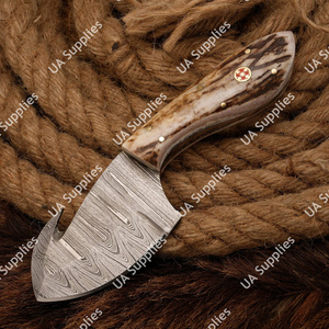 Couteau de chasse et de pêche EDC à lame fixe en acier Damas forgé à la main, avec poignée en corne de cerf et étui en cuir - Product Image 3