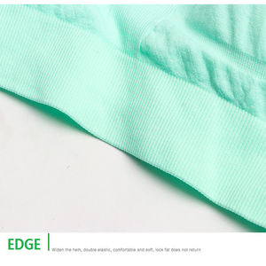 Sujetador Deportivo Ligero de la Mejor Calidad para Mujer, Hecho en Pakistán, Diseño OEM, Logotipo Frontal, Ropa de Gimnasio con Envío Incluido - Product Image 3