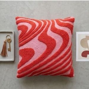 Housse de coussin carrée en chenille géométrique abstraite moderne de qualité supérieure, tricotée à la main, rouge rose, décoration intérieure, en vente - Product Image 3