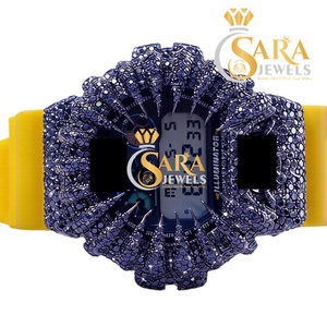 Reloj de Lujo con Correa de Caucho y Esfera de Diamantes de Primera Calidad con Elegantes Detalles de Piedras para Hombre y Mujer - Product Image 3