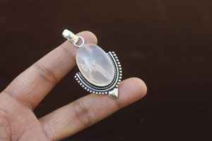 Pendentif en quartz rose, collier artisanal en argent sterling 925, bijou de luxe, cadeau pour femme - Product Image 3