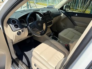 Volkswagen <span class=keywords><strong>Tiguan</strong></span> <span class=keywords><strong>2010</strong></span> 1.8TSI Automático, Tracción en las Cuatro Ruedas, Versión Elite, Buen <span class=keywords><strong>Precio</strong></span>, Hecho en China - Product Image 4