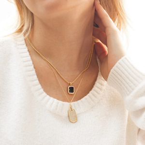 Collar con Colgante de Diamante Cultivado en Laboratorio con Pavé de Oro Amarillo - Product Image 2