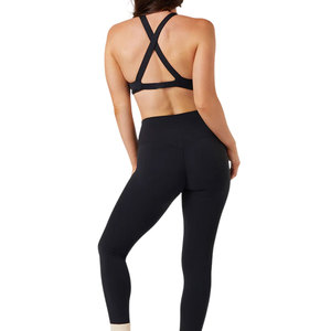Ensemble de sport respirant haut de gamme personnalisé : soutien-gorge et leggings pour l'entraînement, le fitness et le yoga – Tenue de gym pour femme 2026 - Product Image 4