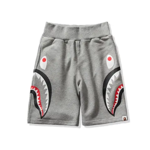 Shorts de sport d'été pour hommes en gros – Écologiques, séchage rapide, polyester/coton, couleur unie, poches latérales – Idéaux pour la gym, le basketball, la course et le fitness - Product Image 4