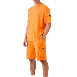 Conjuntos de Pantalones Cortos para Hombre con Logotipo Personalizado, Camiseta de Manga Corta con Parches y Pantalones Cortos, Ropa Deportiva para Hombre, Conjunto de Camiseta y Pantalones Cortos - Product Image 1