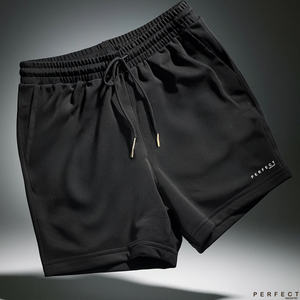 กางเกงขาสั้นลำลองผู้ชาย ผ้าฝ้าย 100% ระบายอากาศได้ดี เป็นมิตรกับสิ่งแวดล้อม กันลม แห้งเร็ว เอวกลาง มีเชือกผูก ปรับแต่งโลโก้ด้านหน้า เหมาะสำหรับชายหาด - Product Image 5