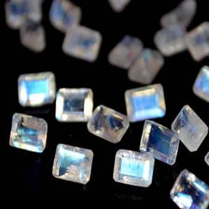 High Quality Octagon Shape Moonstone Faceted Cut <b>Rainbow</b> Calibrated Flatback <b>Top</b> Natural Blue Gemstone Available Factory Bulk - Product Image 5