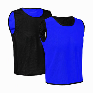Wholesale Reversible Football Soccer <b>Training</b> <b>Bibs</b> Custom Team Practice Vests Double Color Sided Scrimmage Jerseys for Men Women - Product Image 2